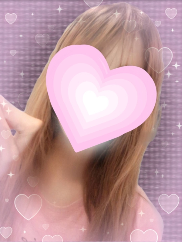 そら【激スレンダー素人美少女】